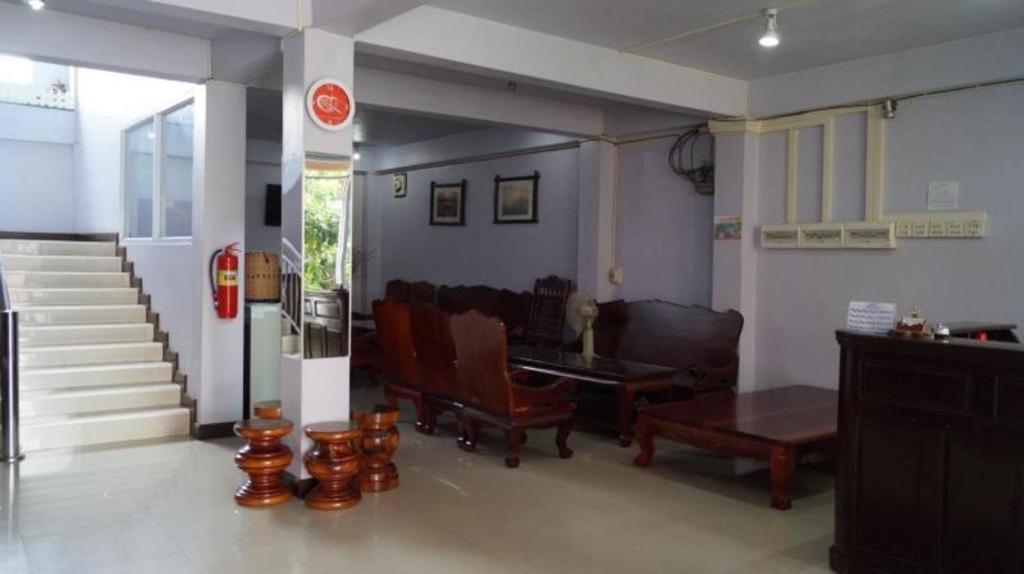 Phou Ang Kham 2 Hotel Vang Vieng Esterno foto